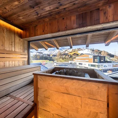 People's Hotell Kaprun