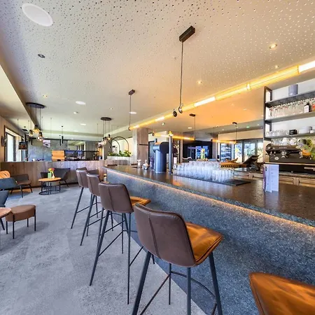 People's Hotel Kaprun