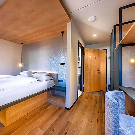 People's Hotel Kaprun