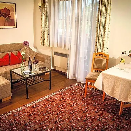 Hotel People's 3*