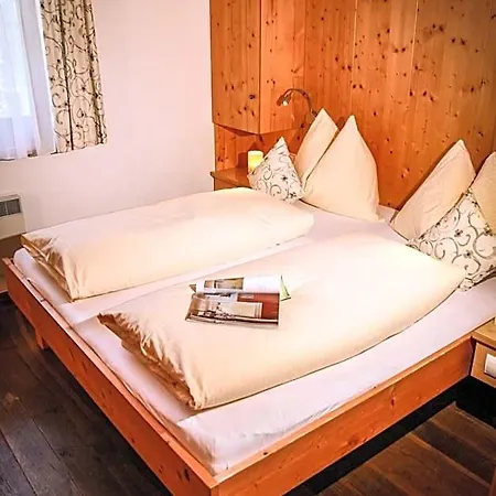 Hotel People's 3*
