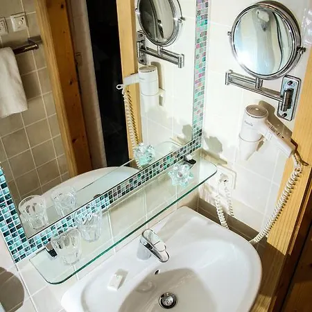 People's Hotell Kaprun