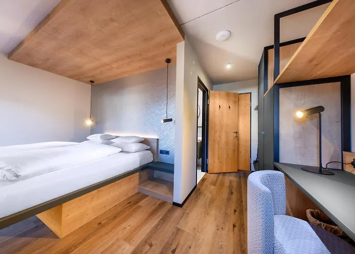 Отель People's 3*