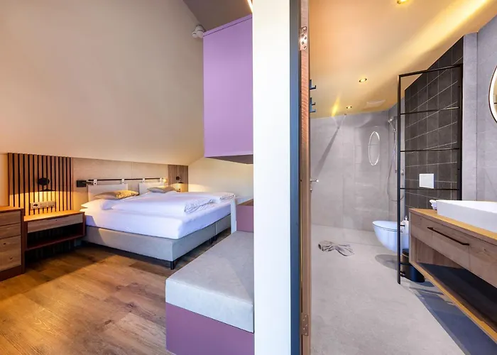 Отель People's 3*