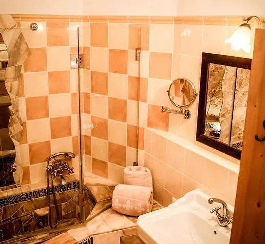 Ξενοδοχείο People's